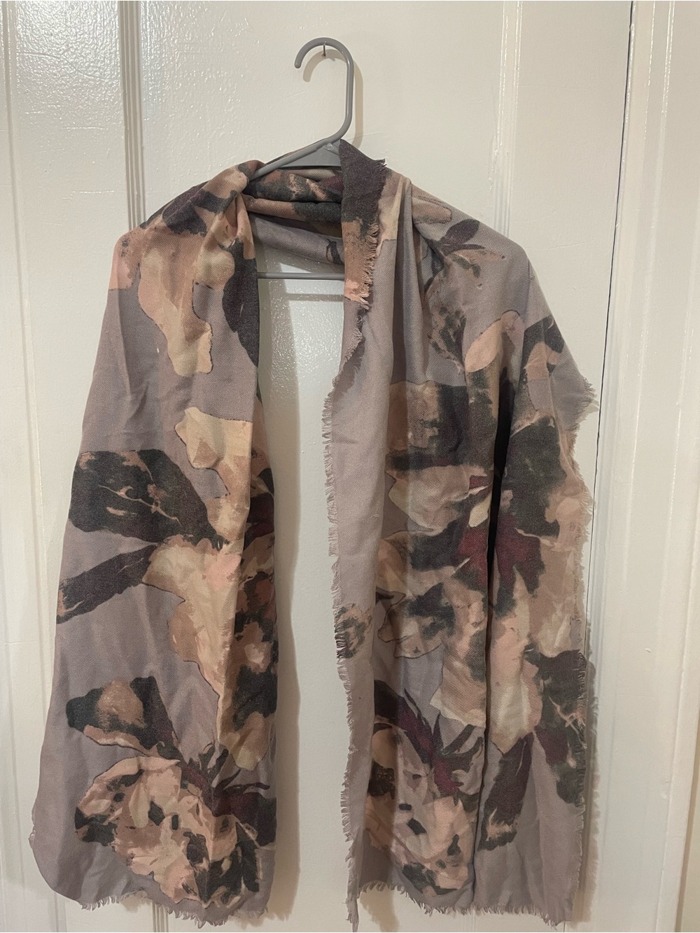 Women’s Lightweight Floral Print Shawl Scarf - Taupe Blush